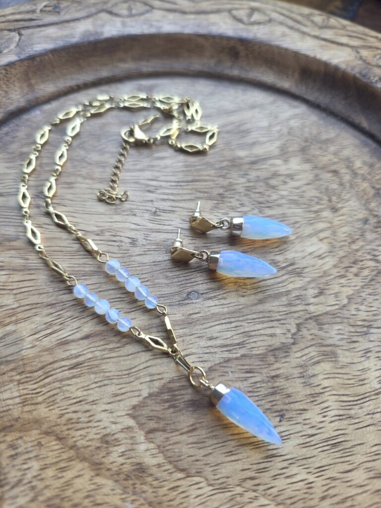Sieraden set Opaliet